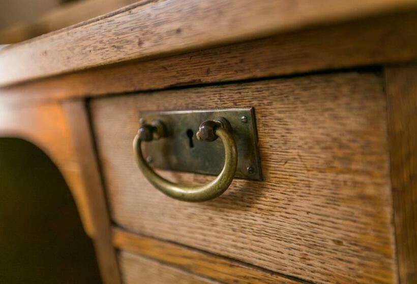 スタンダードルーム, Ambasada Bolesławiec