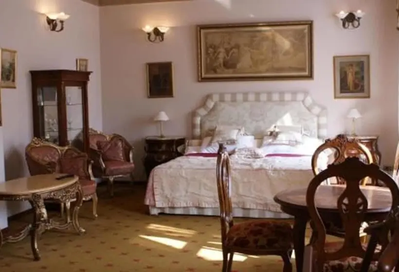 プレミアムルーム, Ambasada Bolesławiec