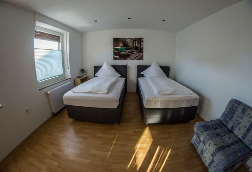 شقة غرفتين, Gasthof Zur Post