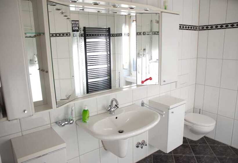 شقة غرفتين, Gasthof Zur Post