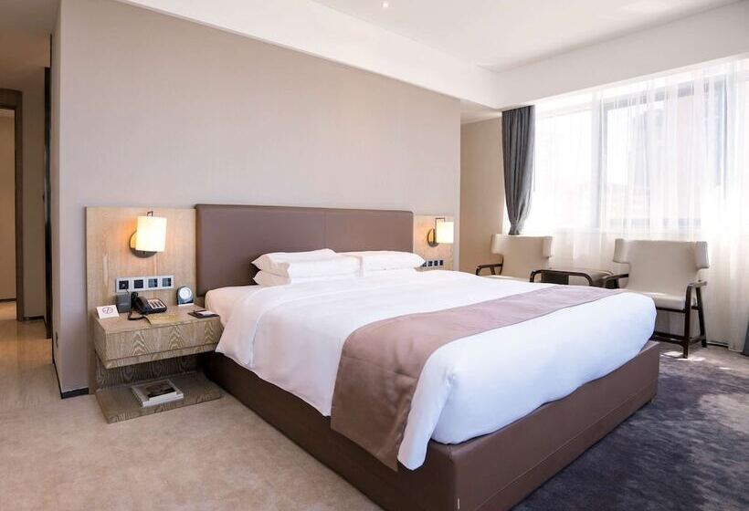Номер Superior, Mercure Panjin