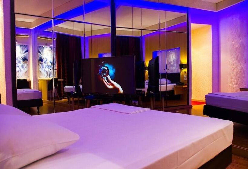 Quarto Basic Cama Casal, Olympic