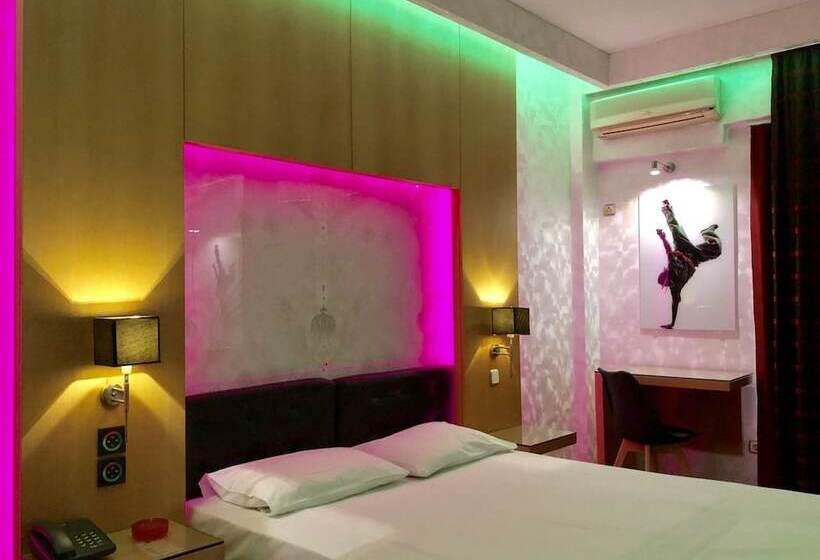 Quarto Basic Cama Casal, Olympic