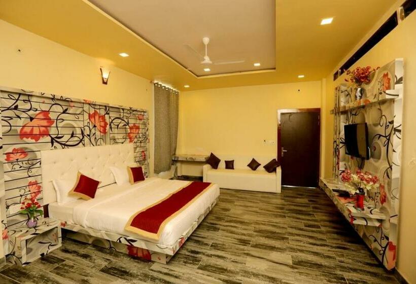 اتاق سوپریور, Rock Star