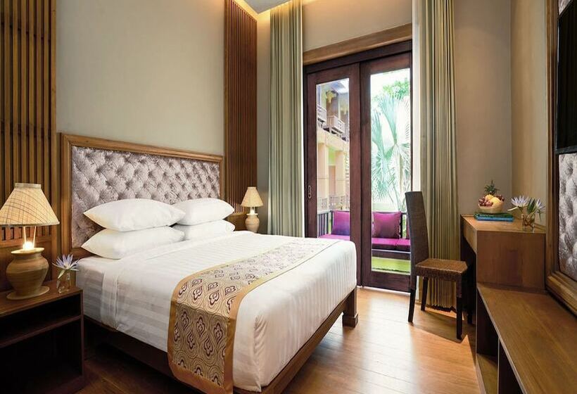 اتاق لوکس, Royal Palace