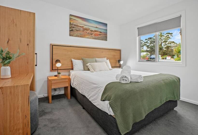 Cabana, Tasman Holiday Parks  St Helens