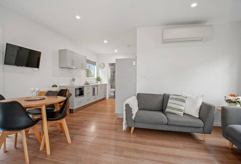 Cabana, Tasman Holiday Parks  St Helens