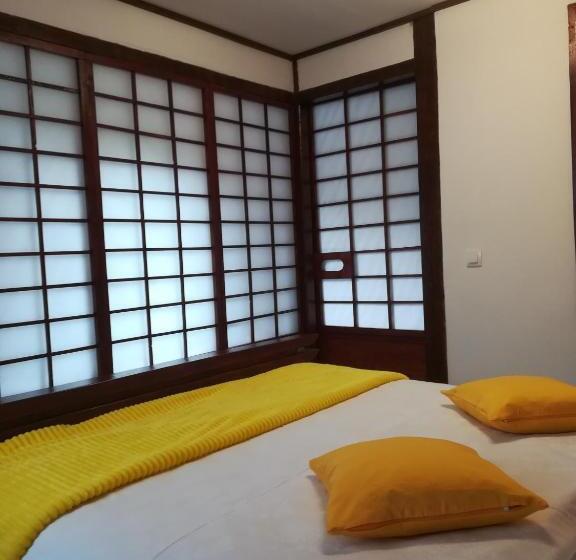 דירת שני חדרים, Casa Bertha