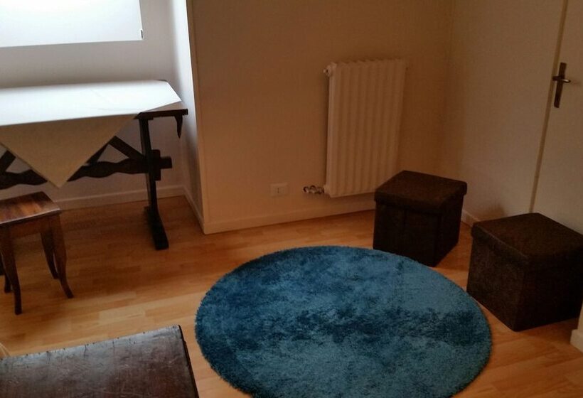 Номер Стандарт, Gira Guest House