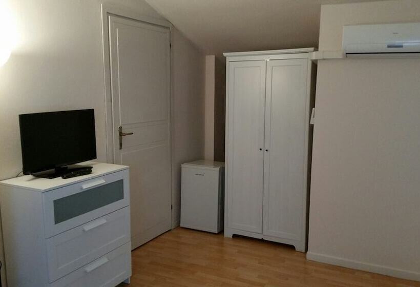 스탠다드 룸, Gira Guest House