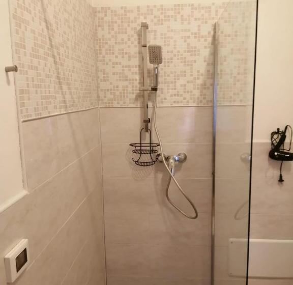 Номер Стандарт, Gira Guest House