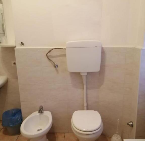 Номер Стандарт, Gira Guest House