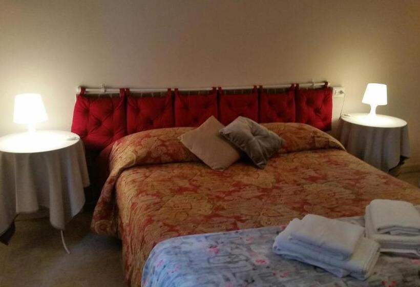 Номер Стандарт Совместная Ванная, Gira Guest House