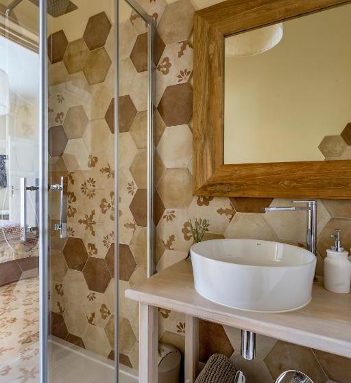 Standard Room, Perle D'ambra