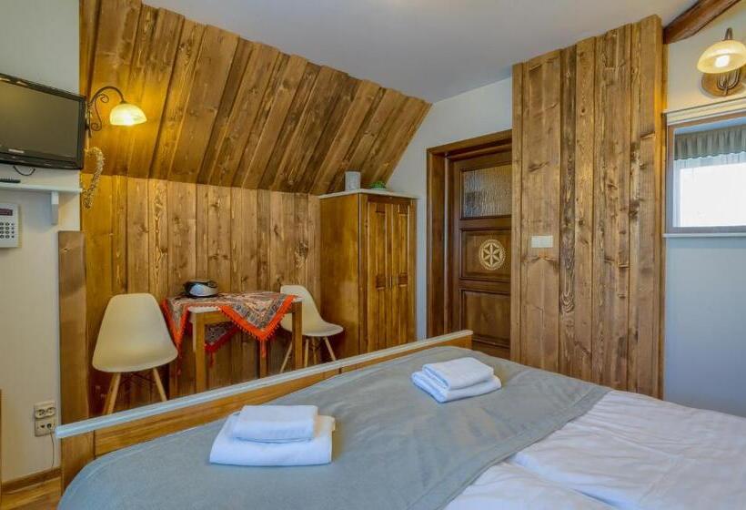 标准工作室, Willa Silene   Góralska Muzyka Na żywo, Blisko Termy I Wyciągów