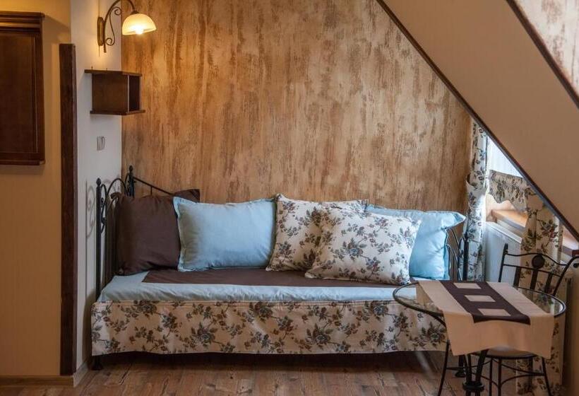 标准三人间, Willa Silene   Góralska Muzyka Na żywo, Blisko Termy I Wyciągów