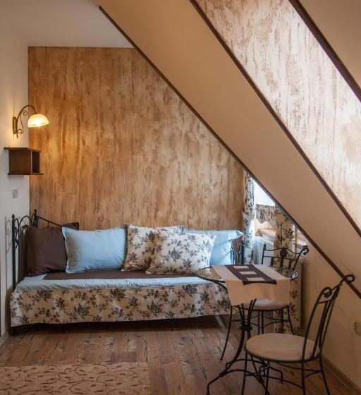 标准三人间, Willa Silene   Góralska Muzyka Na żywo, Blisko Termy I Wyciągów