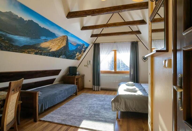 标准三人间, Willa Silene   Góralska Muzyka Na żywo, Blisko Termy I Wyciągów