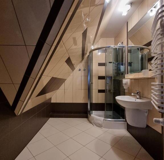 三人经典房间, Willa Silene   Góralska Muzyka Na żywo, Blisko Termy I Wyciągów