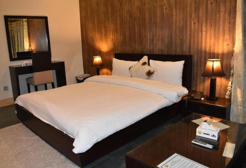 اتاق استاندارد, Safari Club 2 Bahria Town