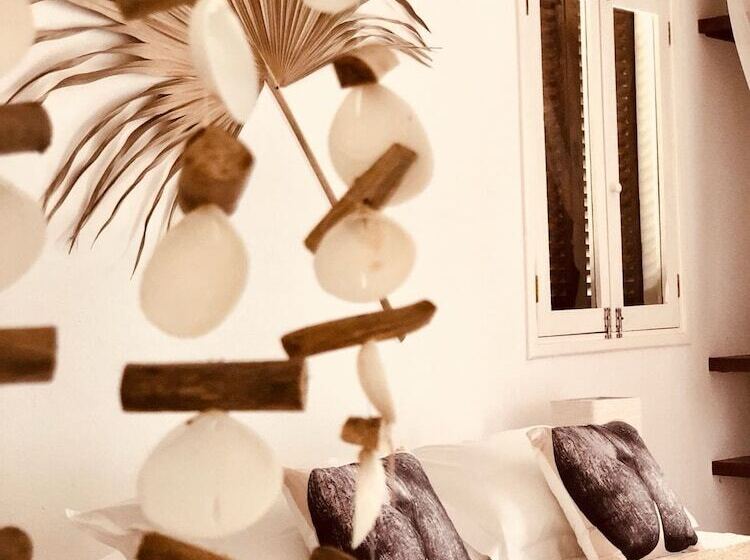 سوییت خانوادگی, Bliss Hotel Praslin