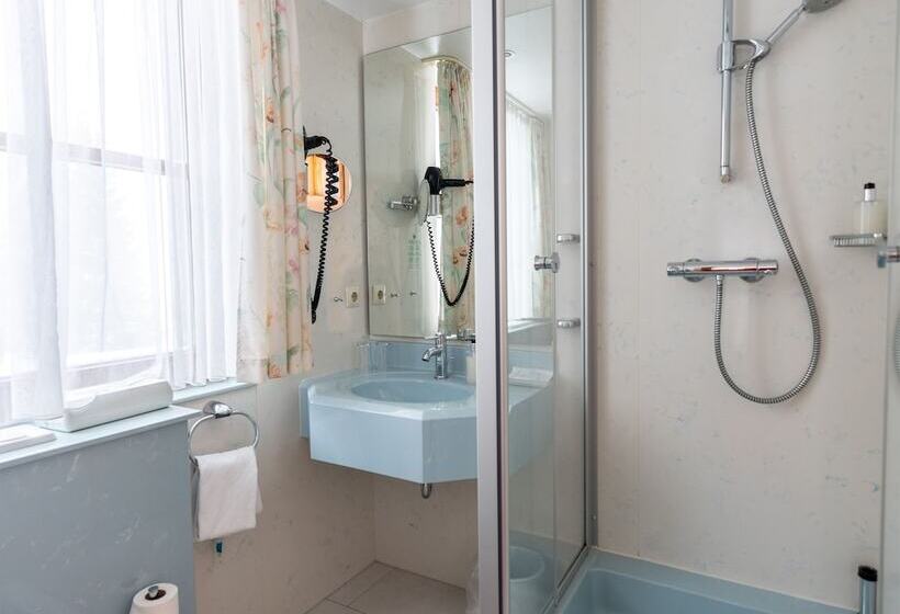 غرفة قياسية, Zum Ochsen