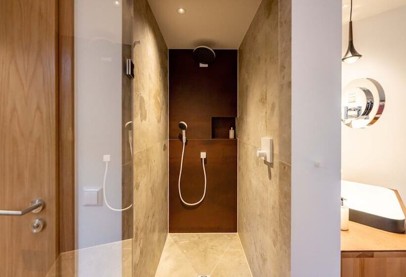 غرفة قياسية, Zum Ochsen