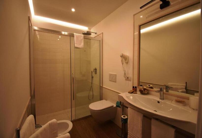 Трехместный Номер Классика, Melody Sorrento Suites