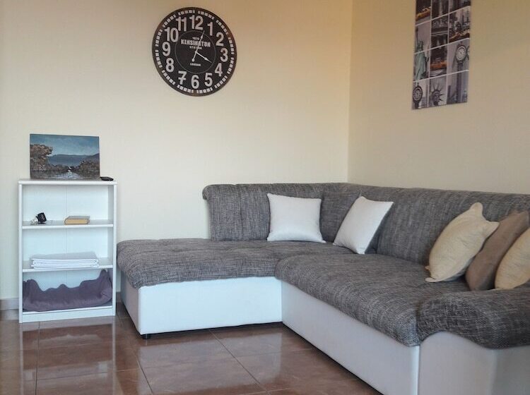 דירת חדר, Guest House Hvar Jelsa