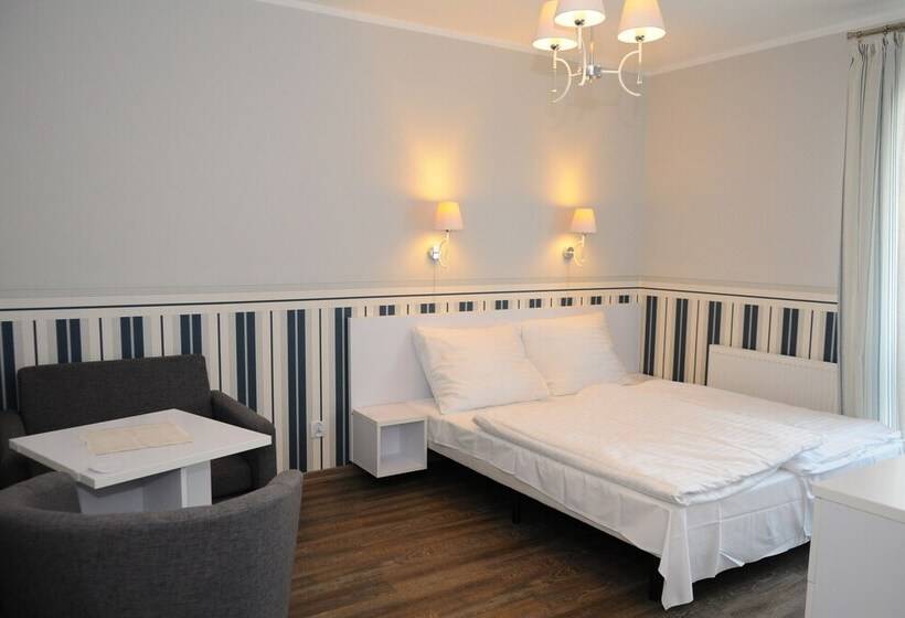 Номер бизнес-класса, Villa Karmelia