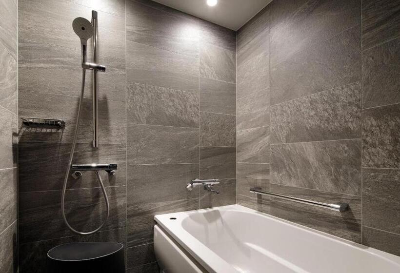 Стандартный Номер Кровать Кинг, Four Points By Sheraton Nagoya, Chubu International Airport