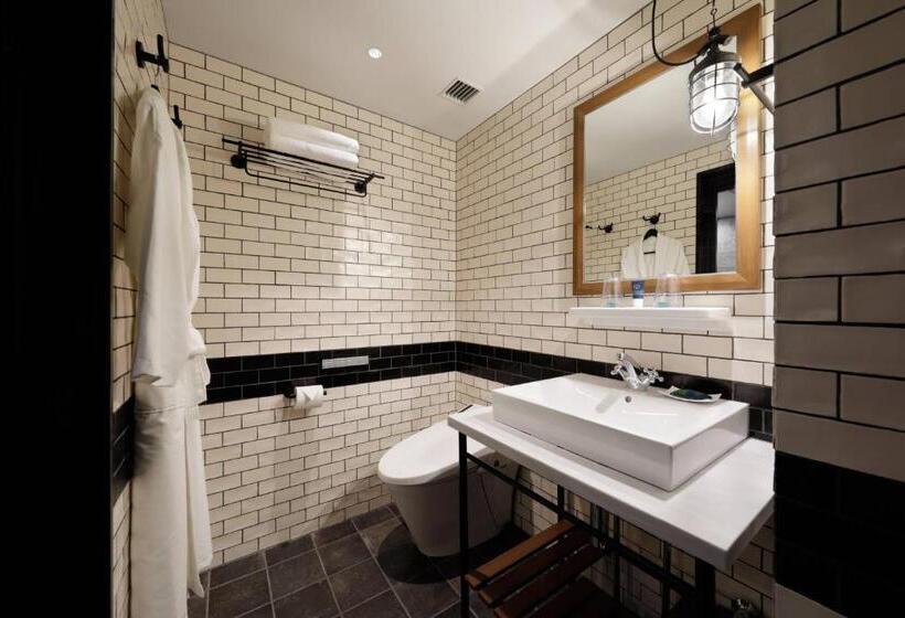 חדר פרמיום, Four Points By Sheraton Nagoya, Chubu International Airport