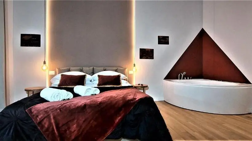 اتاق استاندارد با تخت بزرگ, Vatican Rome Suite