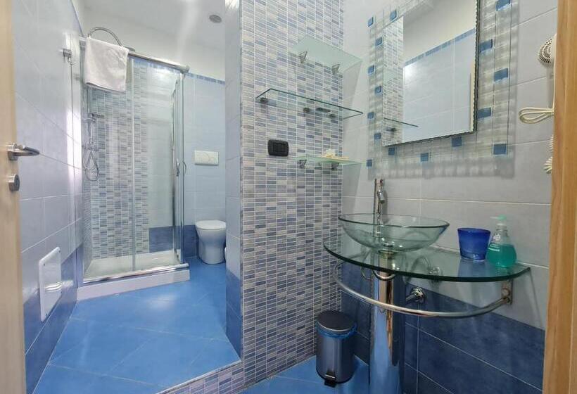 اتاق استاندارد با تخت بزرگ, B&b Regina Margherita