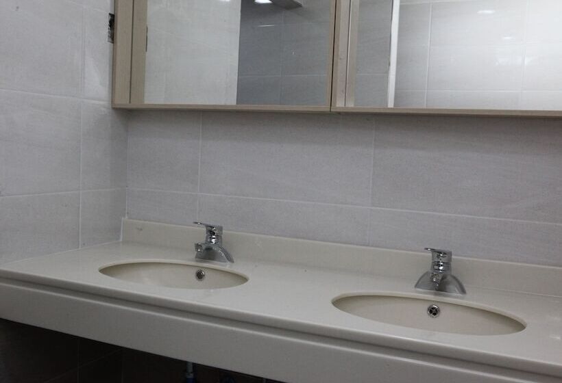 标准单人间, Capsule Hotel Goodstayinn