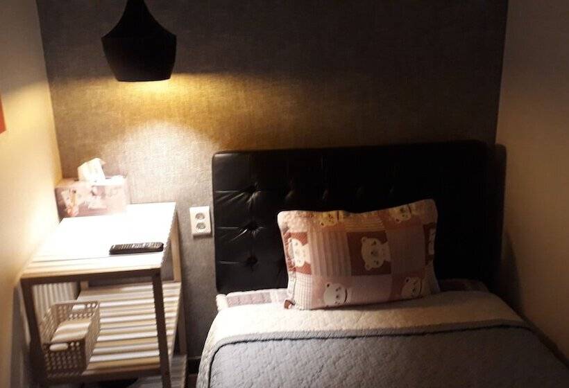 标准单人间, Capsule Hotel Goodstayinn