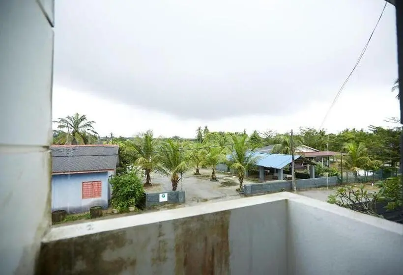 اتاق لوکس با بالکن, Mawar Villa