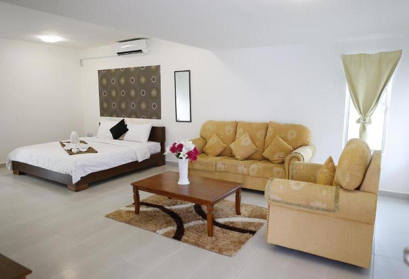 سوییت خانوادگی, Mawar Villa