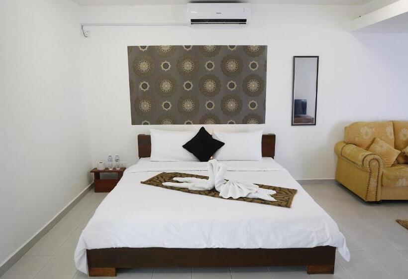 سوییت خانوادگی, Mawar Villa