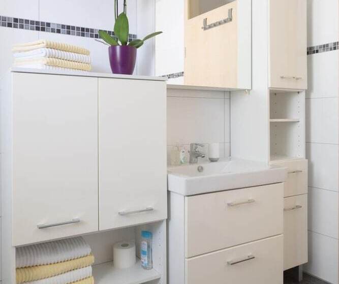 家庭间, Pension Sieg