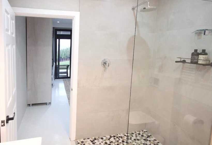 חדר סטנדרט עם מיטת קינג, Curry's Post Bed And Breakfast