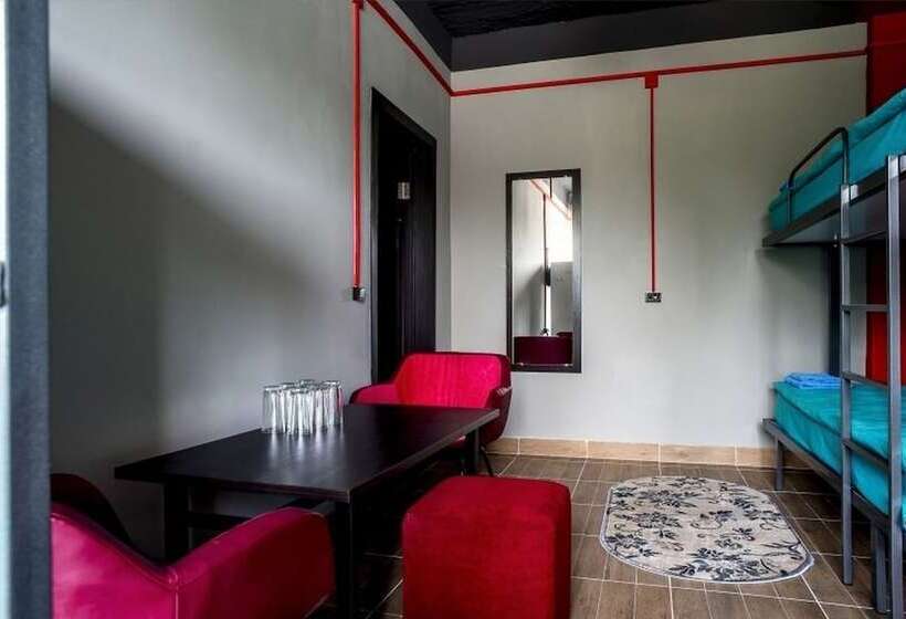 מיטה בחדר משותף, Filosof   Hostel