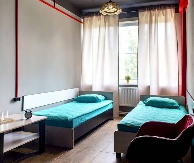 מיטה בחדר משותף, Filosof   Hostel