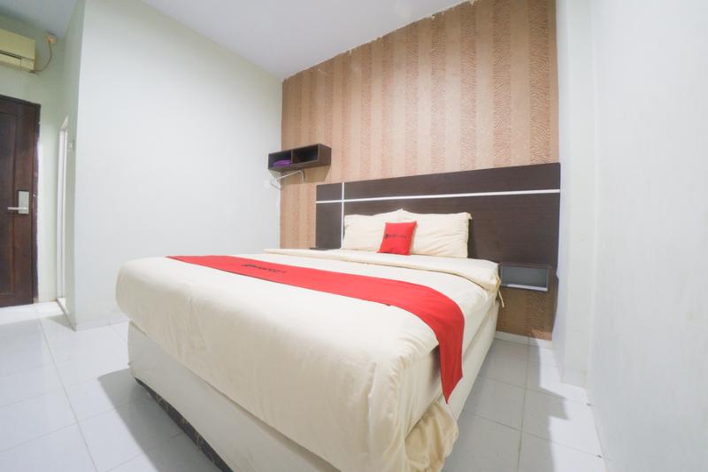 Номер Стандарт, Reddoorz Plus Near Mall Panakukang 2