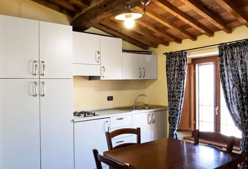 Huoneisto 1 Makuuhuone, Massa Alta B&b E Appartamenti