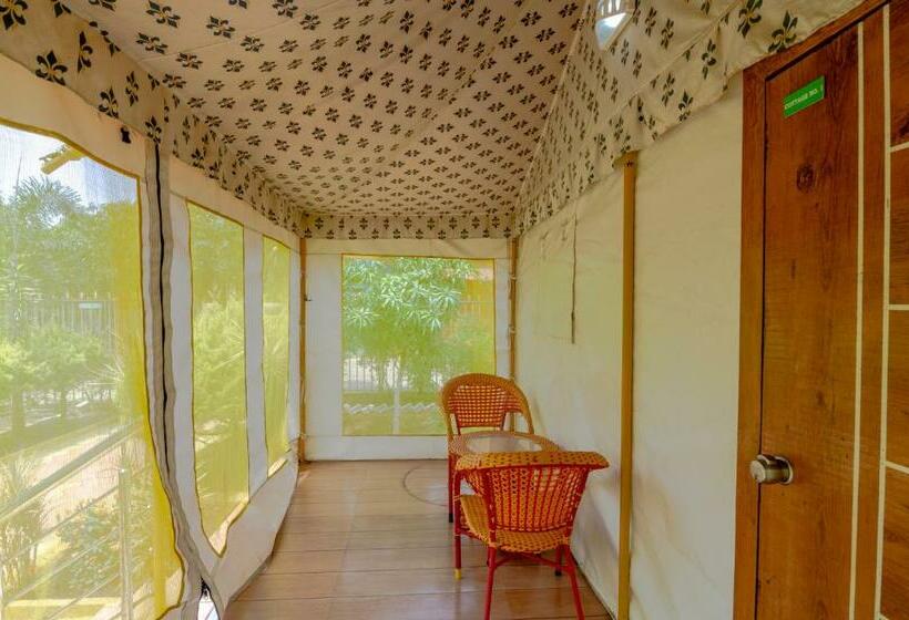 デラックスキャビン, Natures Dreamland Holiday Homes, Igatpuri