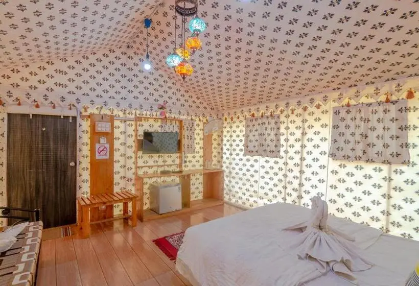 デラックスキャビン, Natures Dreamland Holiday Homes, Igatpuri
