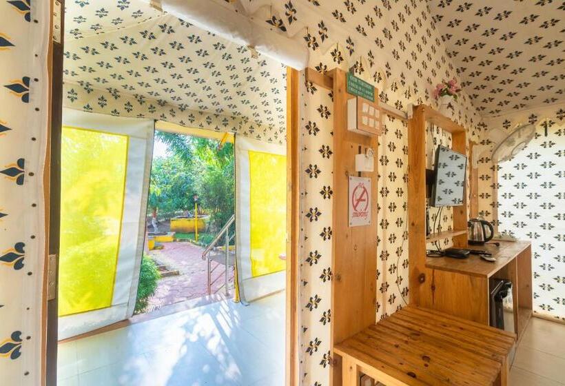 デラックスキャビン, Natures Dreamland Holiday Homes, Igatpuri