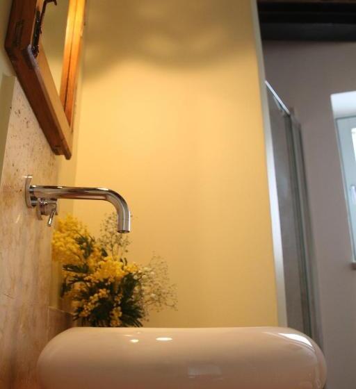 标准间, La Corte Segreta