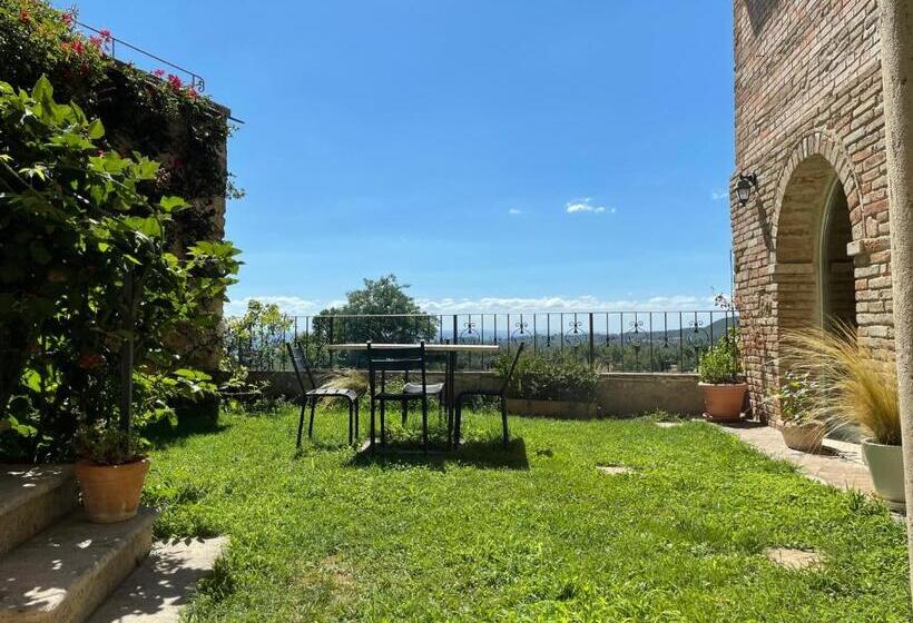 豪华套房, La Corte Segreta